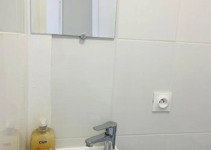 Апартаменты Cute - Canal Saint Martin *